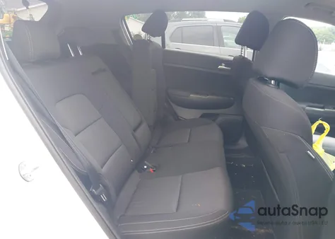 2022 Kia Sportage Lx z USA, uszkodzony, nr VIN KNDPMCAC6N7018143